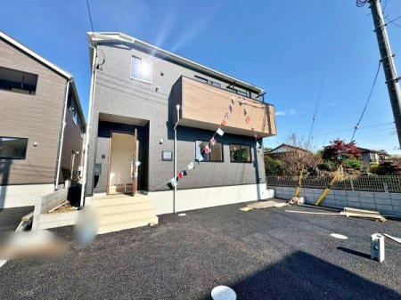 �����s�����q�s������̐V�z��ˌ��Ă̒��ԏ�