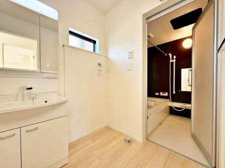 �����s�����q�s������̐V�z��ˌ��Ă̐��ʑ�E���ʏ�