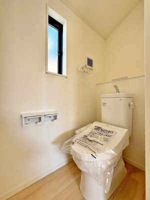 �����s�����q�s������̐V�z��ˌ��Ẵg�C��