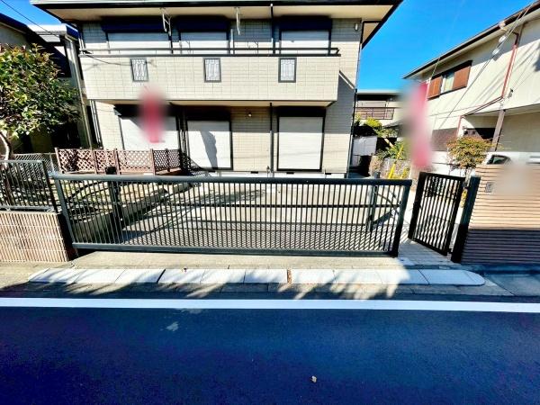 �����s�����q�s�ŉz���̒��È�ˌ��Ă̒��ԏ�