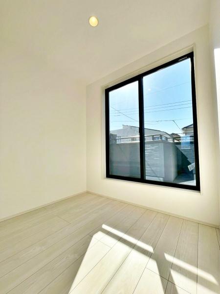 �����s�����q�s��a�c��7���ڂ̐V�z��ˌ��Ă̗m��