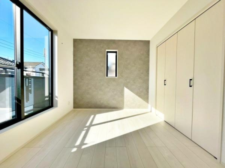 �����s�����q�s��a�c��7���ڂ̐V�z��ˌ��Ă̗m��