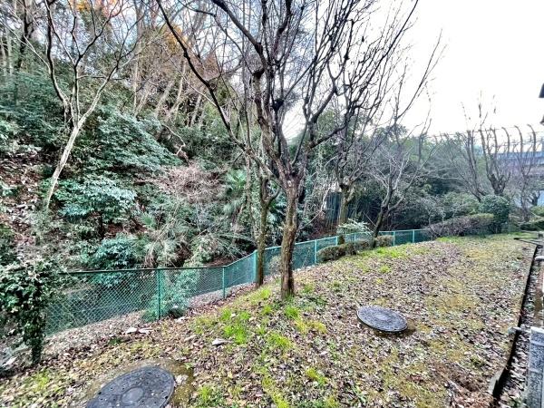 東京都八王子市館町の中古マンションのバルコニー