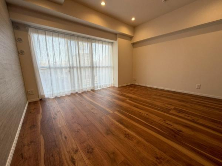 �����s�����扺�����2���ڂ̒��Ã}���V�����̃��r���O