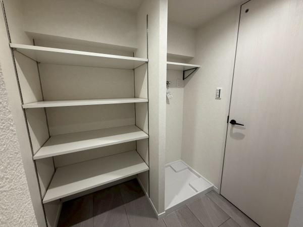 �����s�����扺�����2���ڂ̒��Ã}���V�����̐��ʑ�E���ʏ�