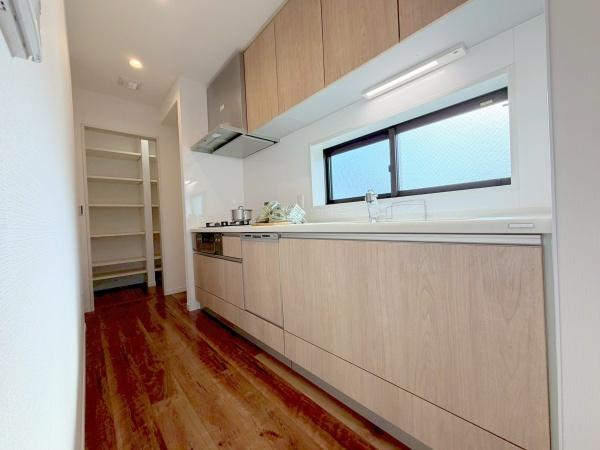 �����s�����揼��1���ڂ̒��È�ˌ��ẴL�b�`��