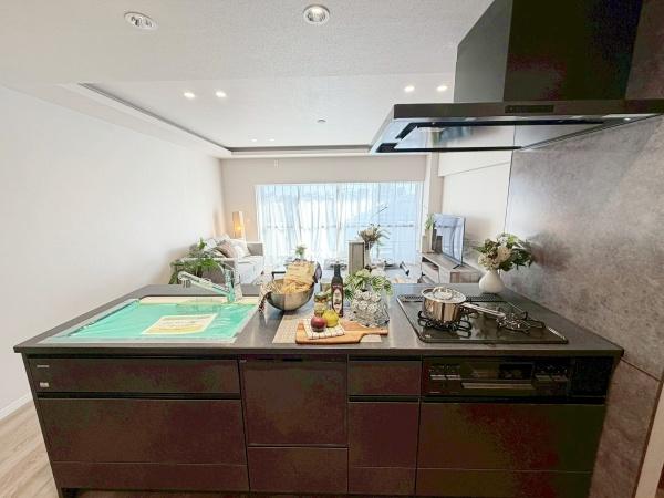 �����s������i��4���ڂ̒��Ã}���V�����̃L�b�`��