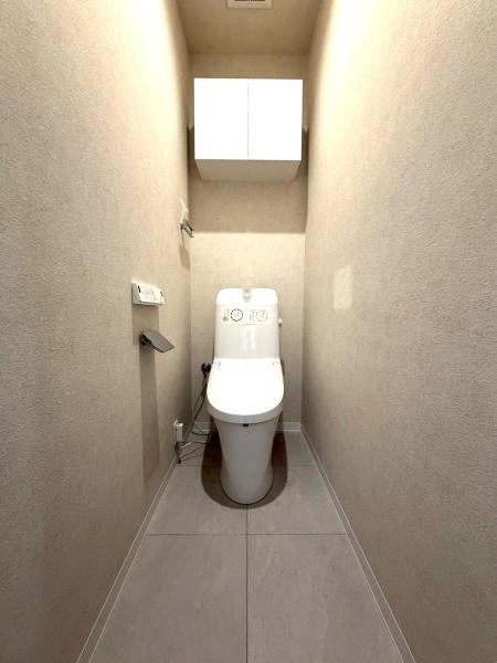 �����s������쉬�E2���ڂ̒��È�ˌ��Ẵg�C��