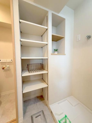 �����s�������{2���ڂ̒��Ã}���V�����̎��[