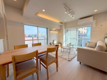 �����s�������{2���ڂ̒��Ã}���V�����̃��r���O