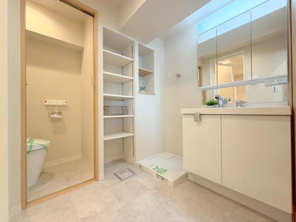 �����s�������{2���ڂ̒��Ã}���V�����̐��ʑ�E���ʏ�