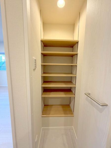 �����s�����扬�E5���ڂ̒��Ã}���V�����̎��[