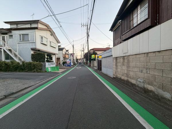 �����s�����搬�c��2���ڂ̐V�z��ˌ��Ă̑O�ʓ��H�܂ތ��n�ʐ^