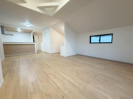 �����s�����搬�c��2���ڂ̐V�z��ˌ��Ẵ��r���O