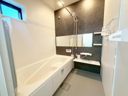 �����s������v��R4���ڂ̐V�z��ˌ��Ă̗���