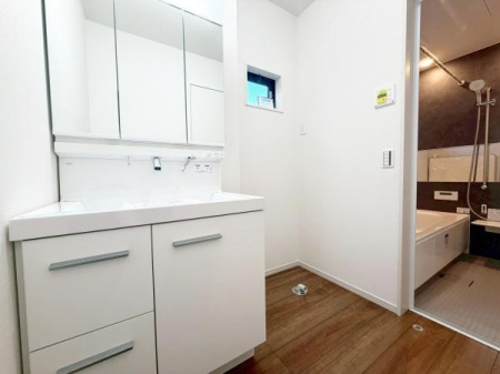 �����s������v��R4���ڂ̐V�z��ˌ��Ă̐��ʑ�E���ʏ�