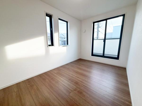 �����s������v��R4���ڂ̐V�z��ˌ��Ă̗m��