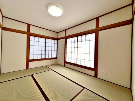 �����s�����q�s�z�K���̒��È�ˌ��Ă̘a��