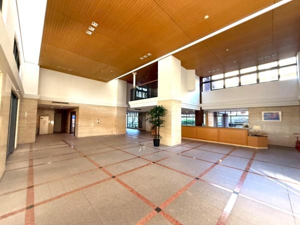 �����s�����捂��˓�3���ڂ̒��Ã}���V�����̃G���g�����X