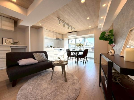 �����s������㉬1���ڂ̒��Ã}���V�����̃��r���O