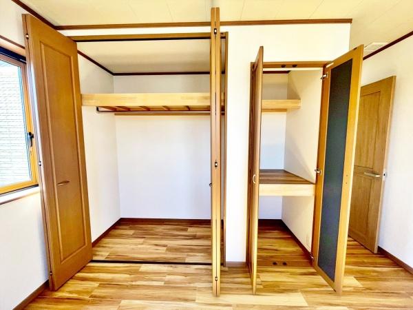 �����s�����q�s����R��1���ڂ̒��È�ˌ��Ă̎��[