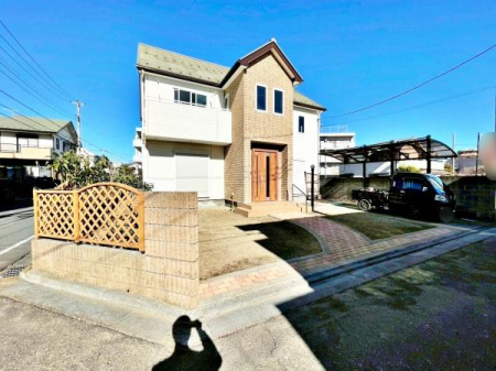 �����s�����q�s����R��1���ڂ̒��È�ˌ��Ă̒��ԏ�