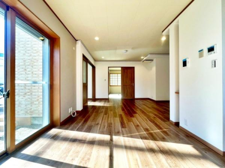 �����s�����q�s����R��1���ڂ̒��È�ˌ��Ẵ��r���O