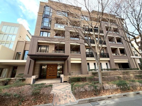 �����s�����捂��˓�1���ڂ̒��Ã}���V�����̌��n�O�ώʐ^