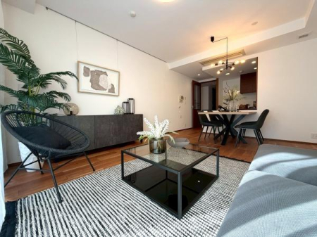 �����s�����捂��˓�1���ڂ̒��Ã}���V�����̃��r���O