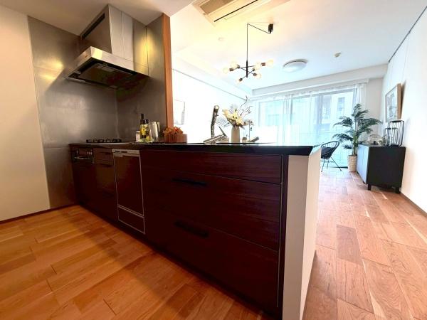 �����s�����捂��˓�1���ڂ̒��Ã}���V�����̃L�b�`��