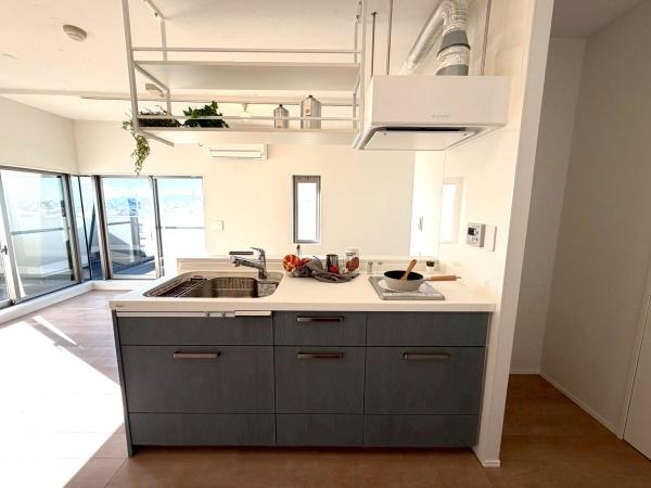 東京都杉並区高円寺北2丁目の中古マンションのキッチン