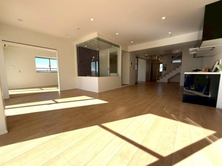 �����s�����捂�~���k2���ڂ̒��Ã}���V�����̃��r���O