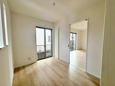 �����s�����q�s���Ԓ��̐V�z��ˌ��Ă̗m��