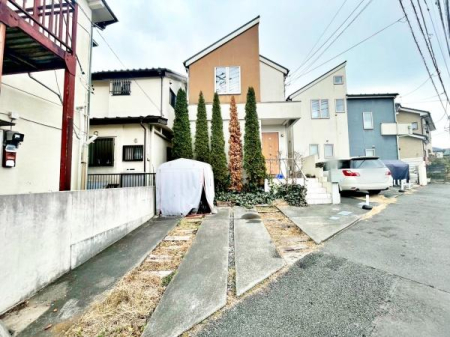 �����s�����q�s�l�J���̒��È�ˌ��Ă̒��ԏ�