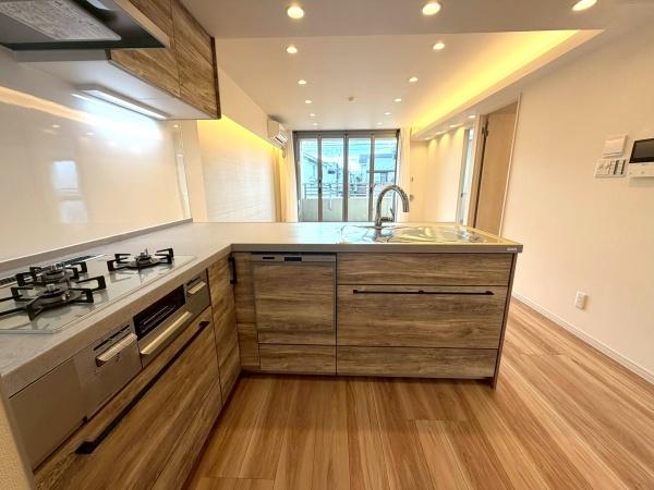 東京都杉並区善福寺1丁目の中古マンションのキッチン