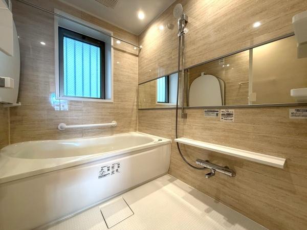 東京都杉並区善福寺1丁目の中古マンションの浴室