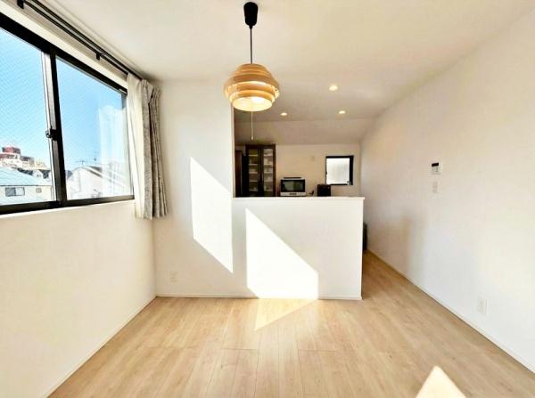 東京都杉並区高井戸東4丁目の中古一戸建てのリビング