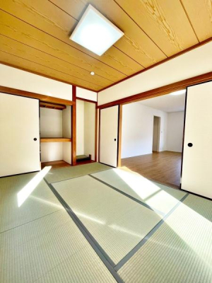 �����s�����q�s�ێR���̒��È�ˌ��Ă̘a��