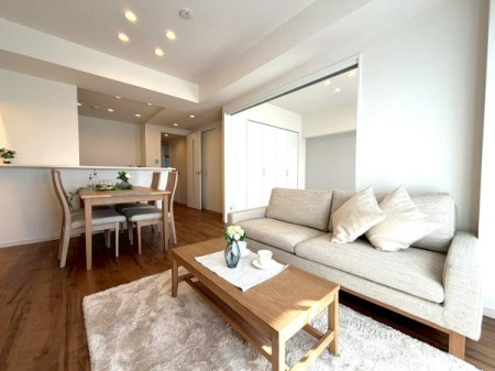 �����s������P����1���ڂ̒��Ã}���V�����̃��r���O