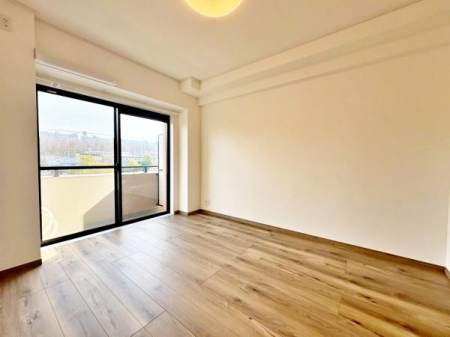 �����s�����q�s���M��2���ڂ̒��Ã}���V�����̗m��