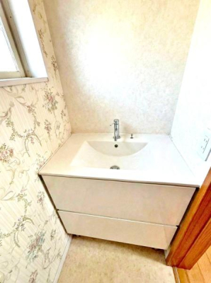 �����s�����揼��1���ڂ̒��È�ˌ��Ẵg�C��