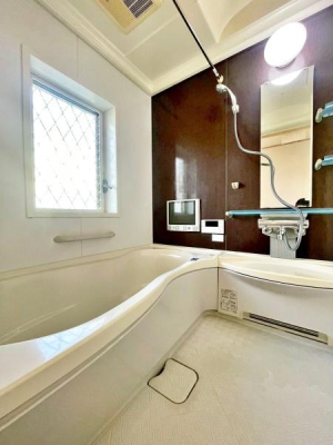 �����s�����q�s���쒬�̒��È�ˌ��Ă̗���