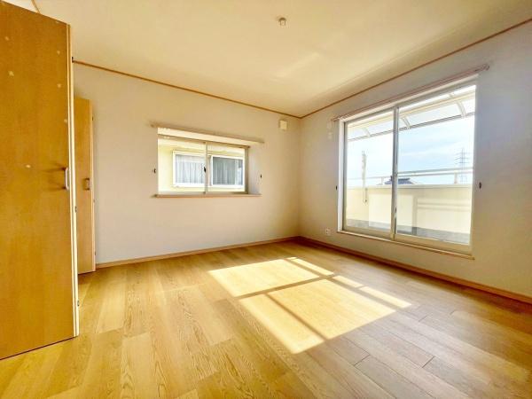 東京都八王子市中野町の中古一戸建ての洋室