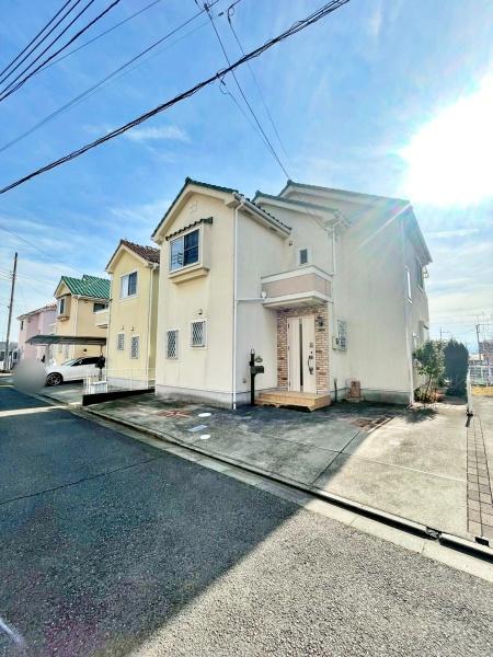 �����s�����q�s���쒬�̒��È�ˌ��Ă̒��ԏ�