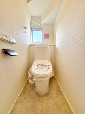 �����s�����q�s����쒬�̐V�z��ˌ��Ẵg�C��