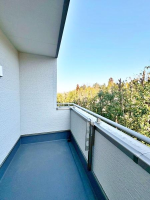 �����s�����q�s����쒬�̐V�z��ˌ��Ẵo���R�j�[