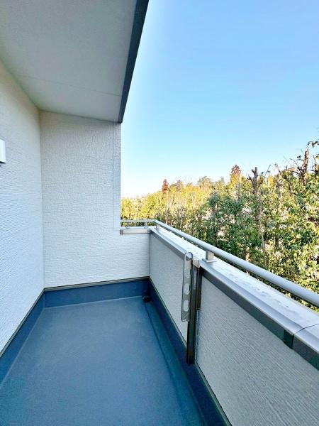 �����s�����q�s����쒬�̐V�z��ˌ��Ẵo���R�j�[