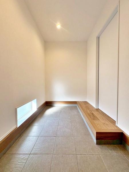 �����s�����q�s����쒬�̐V�z��ˌ��Ă̌���