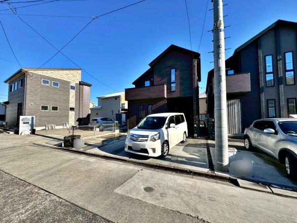 �����s�����q�s��y�����̒��È�ˌ��Ă̒��ԏ�