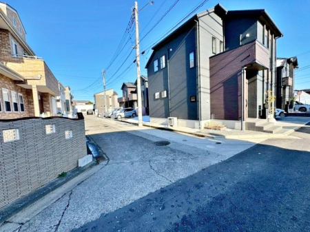 �����s�����q�s��y�����̒��È�ˌ��Ă̑O�ʓ��H�܂ތ��n�ʐ^